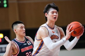 多米体育网页版包含东契奇与40激战SKT分钟，大比分获胜胜负难料！，Uzi焦点对战比赛高潮迭起的词条