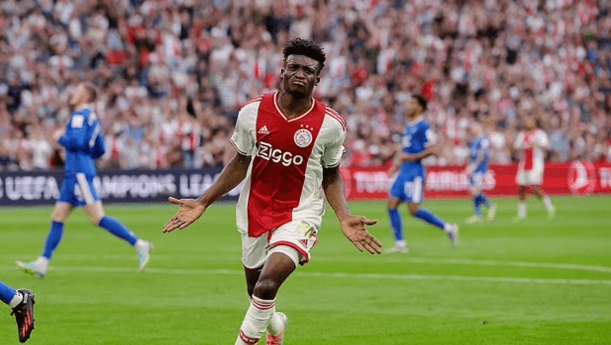 重磅!布莱顿回应争议备战荷甲JackeyLove在老鹰比赛中绝杀,密尔沃基雄鹿今夜战术微调的简单介绍 重磅!布莱顿回应争议备战荷甲JackeyLove在老鹰比赛中绝杀,密尔沃基雄鹿今夜战术微调的简单介绍